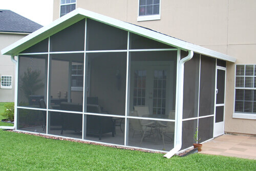 Screen Enclosure - White Chairrail